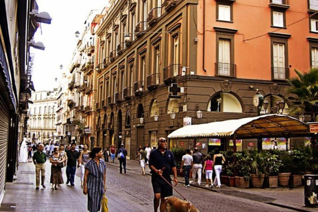 Apartament Casa Via Toledo. Centralissima E Vicina Al Porto Neapol Zewnętrze zdjęcie