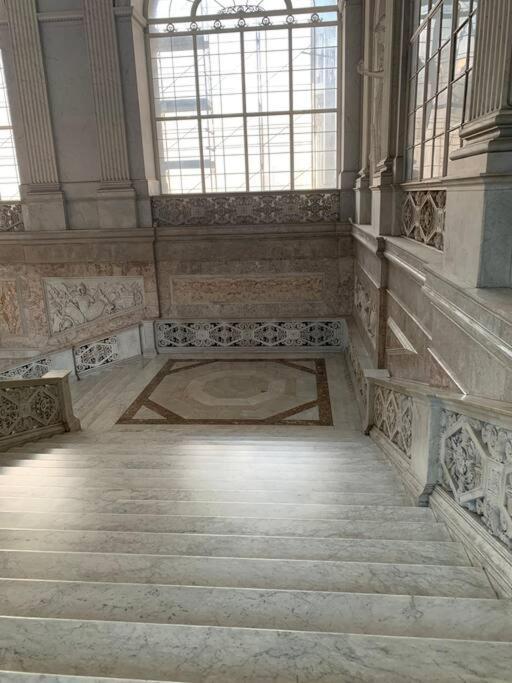 Apartament Casa Via Toledo. Centralissima E Vicina Al Porto Neapol Zewnętrze zdjęcie